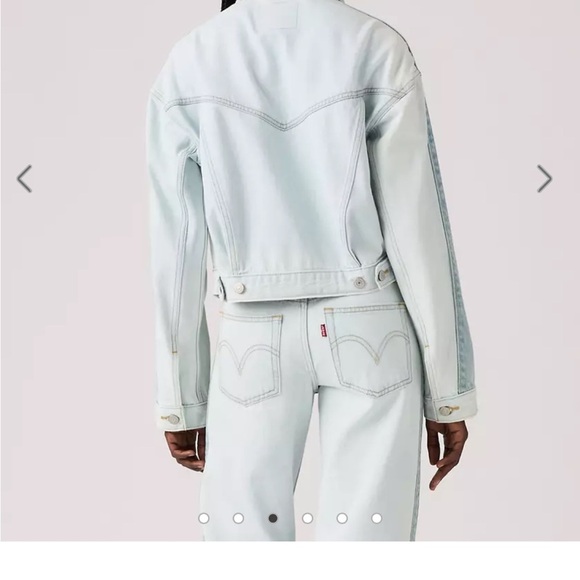 Levi's Women's Two-Tone Blue Jean Jacket XL - Picture 3 of 6